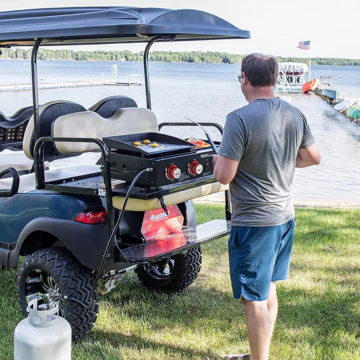 GD4002T 4-Burner Tailgater Grill & Griddle Combo, Portable Propane Gas Grill and Griddle, 2-in-1 Combo Design for Backyard